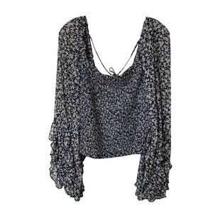 Torrid Women’s 1 (XL) Navy Floral Smocked Peasant Top Boho Ruffle Sleeve Blouse